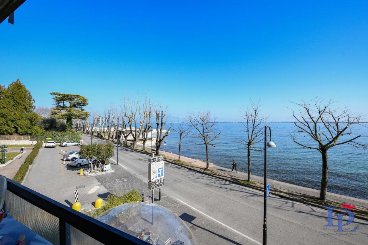 Desenzanoloft Official Partner Marriott Homes & Villas - Charming On The Lake Front Lake Desenzano del Garda Exterior photo
